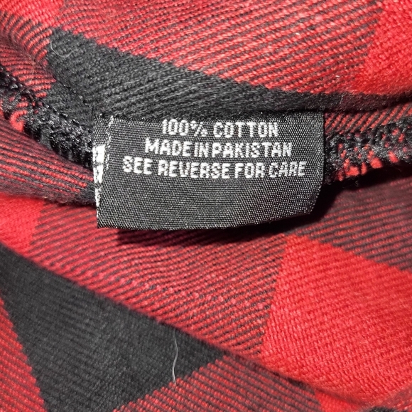 Hot‎ Leathers Men's Flannel Shirt Size Medium Red Black Buffalo Check - Picture 2 of 10